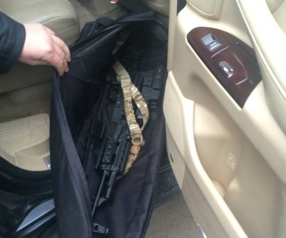 СБУ затримала в Одесі озброєну автоматами диверсійну групу