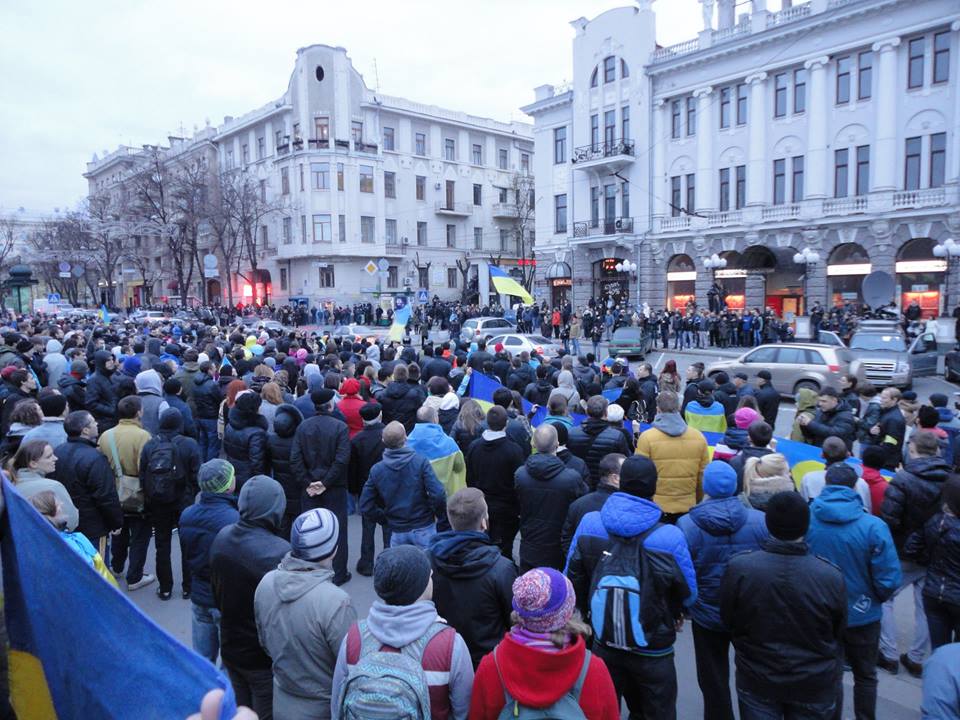 У Луганську провели мітинг за єдність України. Фото