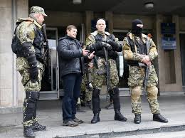 Командувач НАТО розповів, чим видали себе російські військові на Сході України. Відео