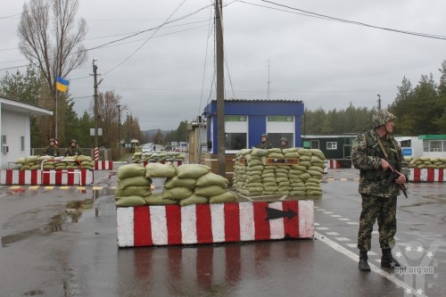 На Луганщині терористи здійснюють спроби прорвати державний кордон України