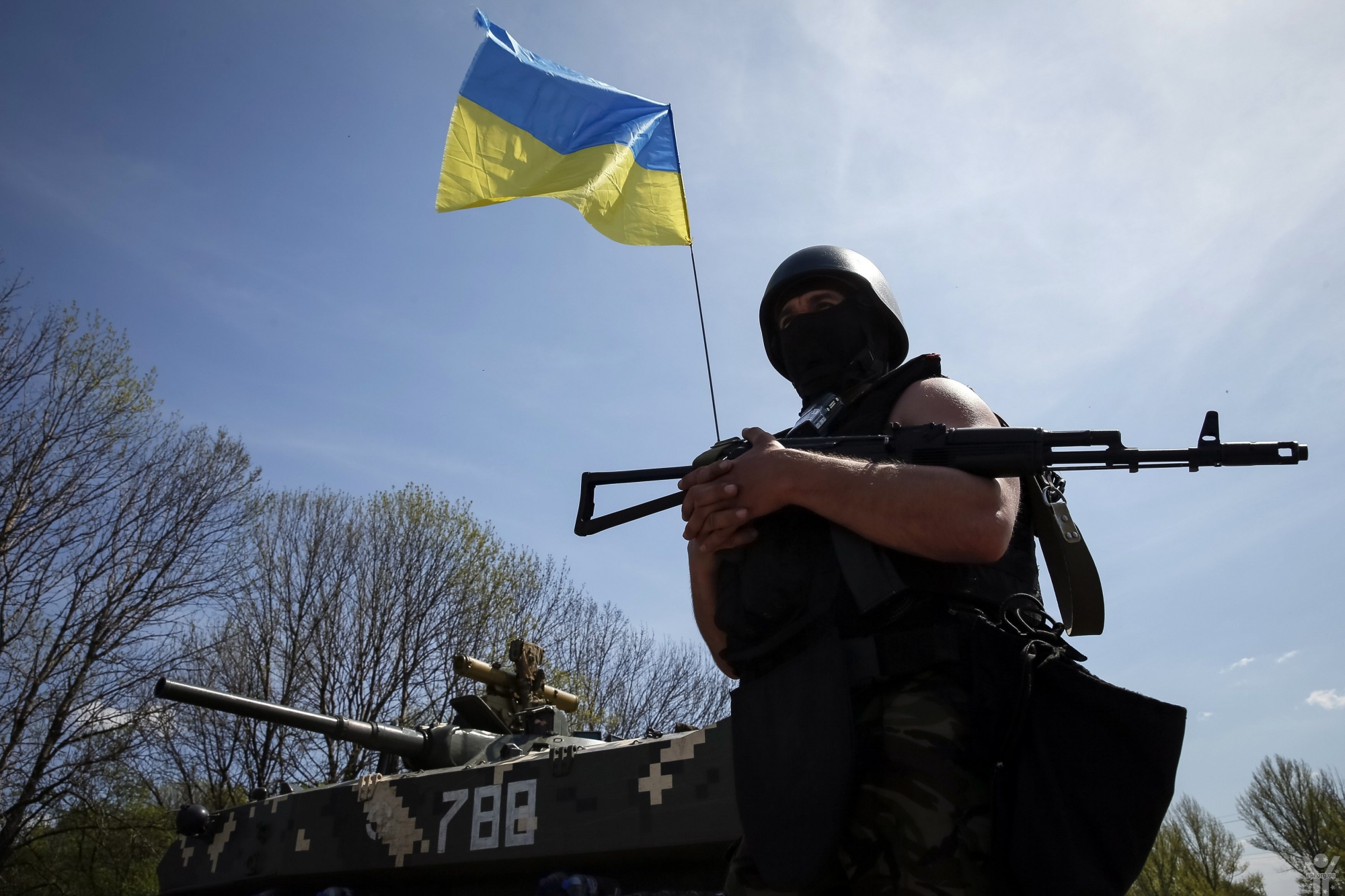 Українські силовики продовжують активні дії у районі Слов'янська