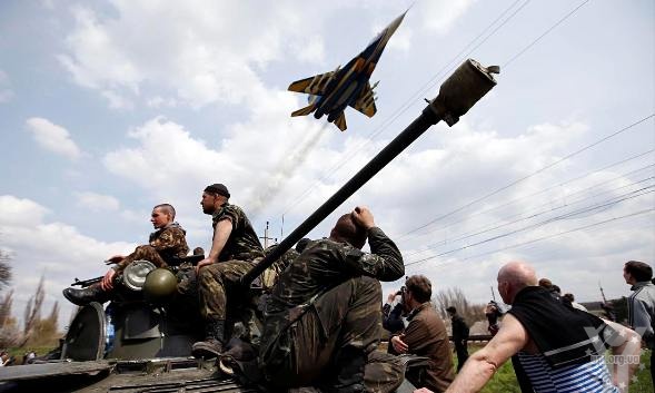 Сили АТО звільнили від бойовиків селище Металіст на підступах до Луганська