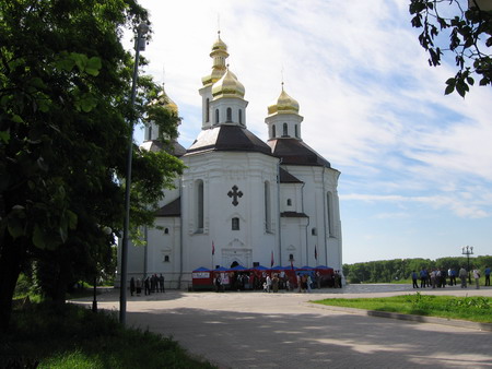 Рік тому, 2 липня 2006 року, розпочались акції блокування Катерининської церкви