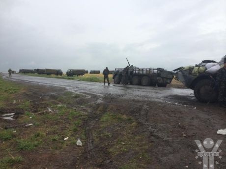 Терористи продовжують обстріл гори Карачун, втрат серед українських військових немає