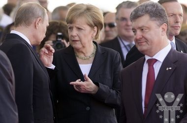Відбулась телефонна розмова Петра Порошенка з Ангелою Меркель, Франсуа Олландом та Володимиром Путіним