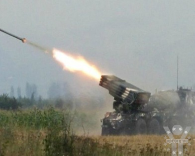 Уночі Краматорськ і Слов'янськ опинилися під інтенсивним артилерійським обстрілом терористів