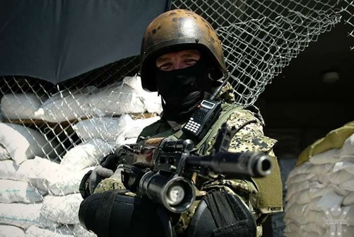 Терористи на Донбасі здаються у полон. Відео