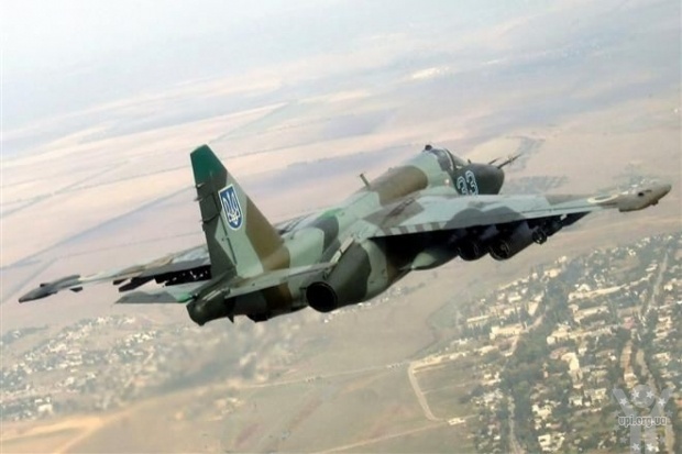 Бойові літаки ЗС України завдали декількох точкових авіаударів по визначених об’єктах противника