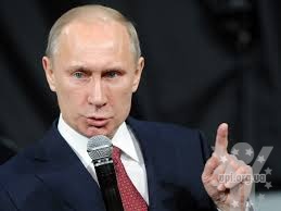 Відповідь Путіна на санкції: росіяни не їстимуть імпортних харчів