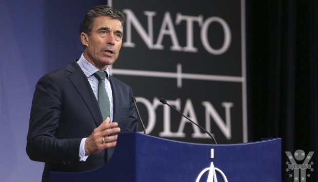 НАТО призупинило співпрацю з Росією