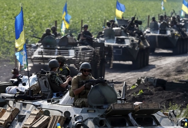 Сили АТО продовжують наступ на Донецьк і Луганськ, звільнено від терористів один з районів Луганська. Карта