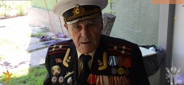 96-річний ветеран війни поховав онука - солдата та хоче зустрічі з Путіним (ВІДЕО)