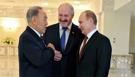 Белоруссии и Казахстану грозит аншлюс