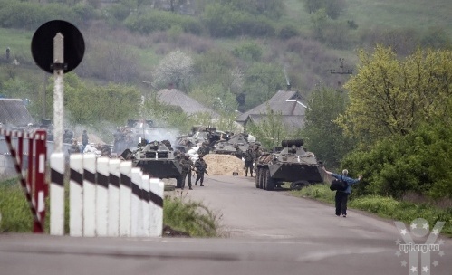Російські найманці облаштовують бойові позиції на півдні Донеччини