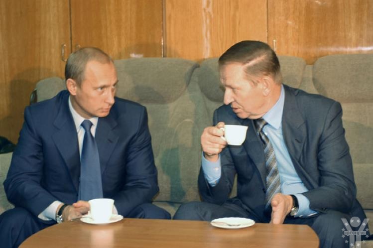 Леонід Кучма запрошує Володимира Путіна за стіл переговорів