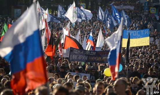 У Москві на «Марш миру» у неділю зібралися до 30 тисяч осіб