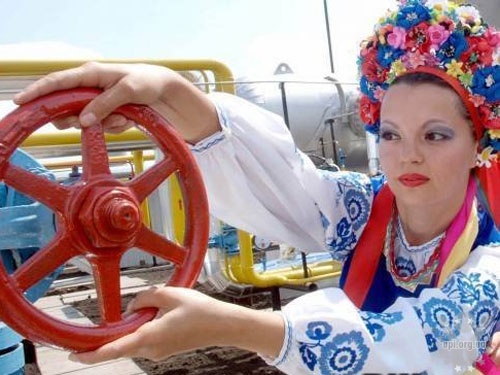 Петро Порошенко: Україна на зимовий період буде забезпечена газом у повному обсязі. Відео