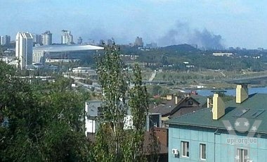 У Донецьку зберігається напружена обстановка, у багатьох районах міста чути потужні артилерійські залпи