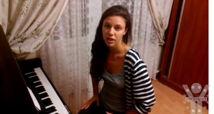 Цюрупінчанка висловила свої емоції про ситуацію в країні у вигляді пісні (ВІДЕО)