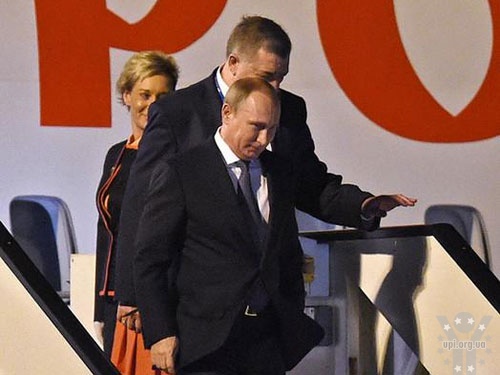 Візит Путіна на саміт G-20 розпочався з неприємностей