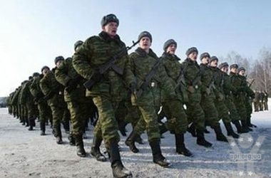 Турчинов: буде змінений вік призову на строкову військову службу, громадяни будуть призиватися на півтора роки