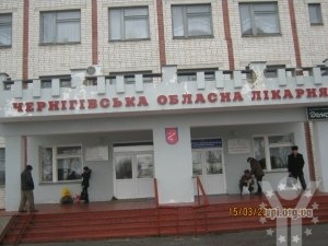 У поліклініці Чернігівської обласної лікарні відключають електроенергію. Відео