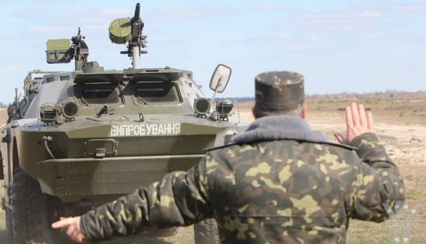 У Миколаєві почали випускати оновлені бойові розвідувально-дозорні машини БРДМ-2 