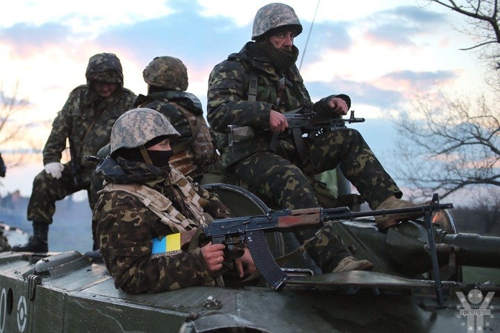 Українські військові увійшли до Донецька, триває бій біля Путилівського автовокзалу
