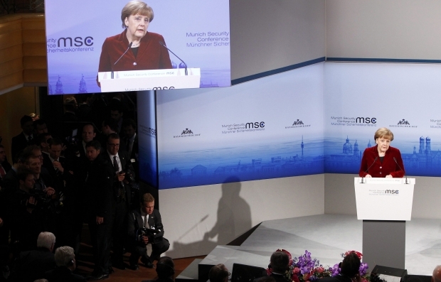 Меркель про переговори у Кремлі: ми ще не знаємо, чи доб'ємося успіху, але я вважаю, що цей візит мав сенс
