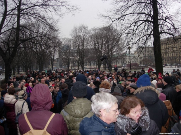 Відбулася акція пам'яті Нємцова у Петербурзі. Оратори звинувачували російську владу: 