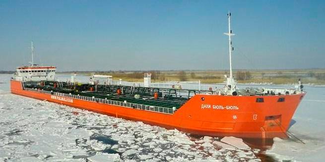 Україна затримала російський танкер, який заходив у порт Криму