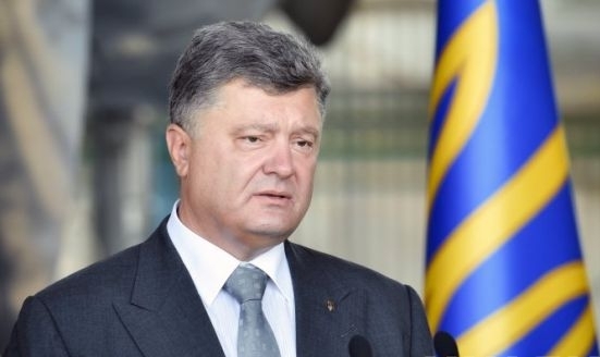 Президент України розповів про три варіанти розвитку подій на Донбасі