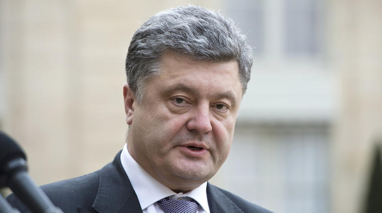 Отримавши відсіч на фронті, Кремль намагається перенести протистояння всередину України - Президент