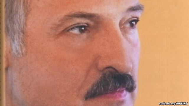 Лукашенко знову обраний президентом Білорусі - екзит-поли