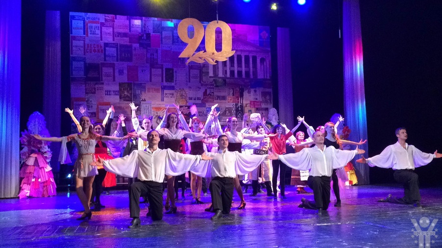 Чернігівський академічний театр імені Т.Шевченка відзначав свій 90-річний ювілей (ВІДЕО)