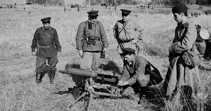 Створення загороджувальних загонів у стрілецьких дивізіях у 1941-му