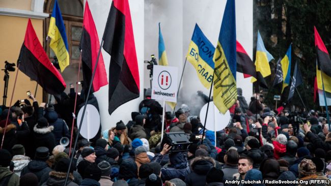 Посли Канади і Британії засудили спробу активістів Саакашвілі захоплення Жовтневого палацу в Києві