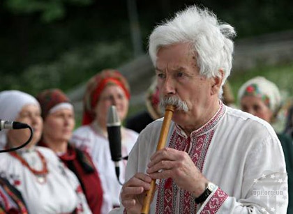 Леопольд Ященко - музикознавець, фольклорист, хоровий диригент, композитор, керівник хору «Гомін»