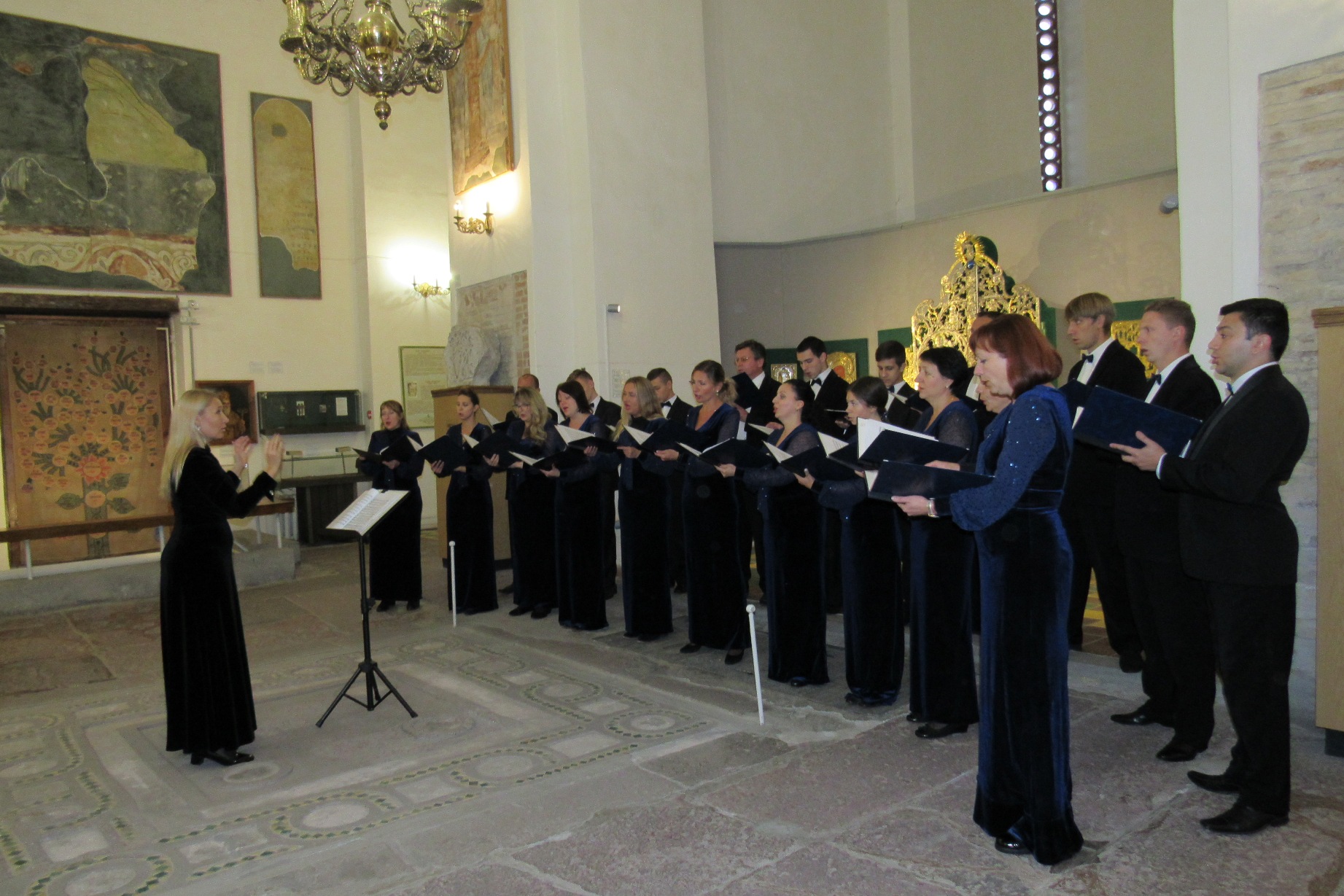 Новинка для туристів: екскурсії та концерт у Борисоглібському соборі в Чернігові