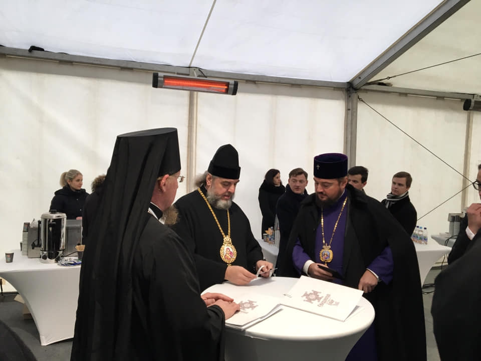 Представники УПЦ Московського патріархату зареєструвались на об’єднавчому соборі автокефальної церкви. Фото
