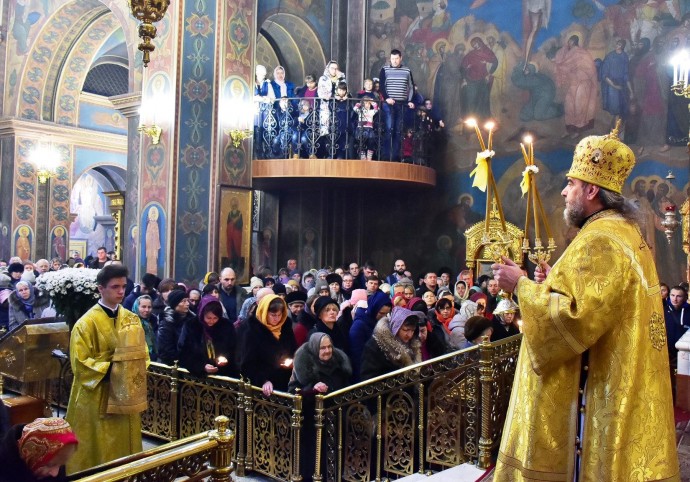 Митрополит Вінницький і Барський Симеон оголосив прихожанам про перехід до новоствореної Помісної української церкви