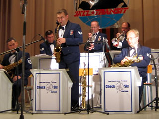 У Полтаві виступає джазовий оркестр ВПС США