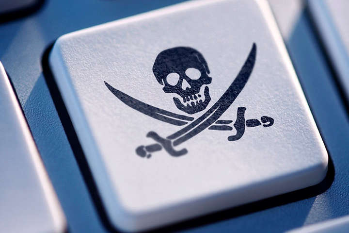 Україна має активізувати зусилля щодо боротьби з піратством та підробками