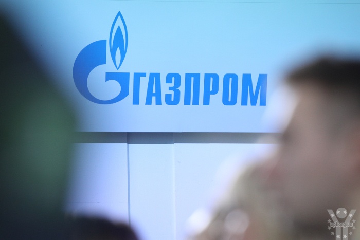 Газовий шантаж: Росія погрожує припинити транзит газу аби змусити Україну піти на прямі поставки