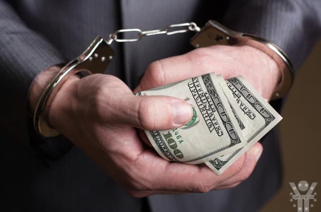 СБУ викрила масштабну корупційну схему в податковій