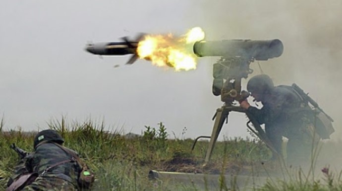 Українські військові підірвали ракетою авто російських бойовиків, що возило боєприпаси