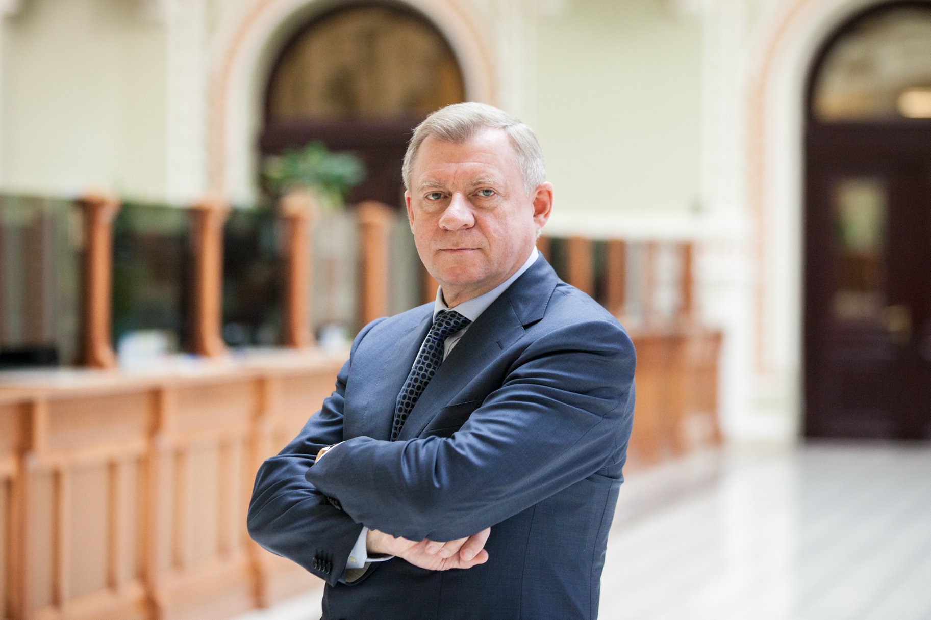 Голова Нацбанку Іван Смолій йде у відставку - систематичний політичний тиск