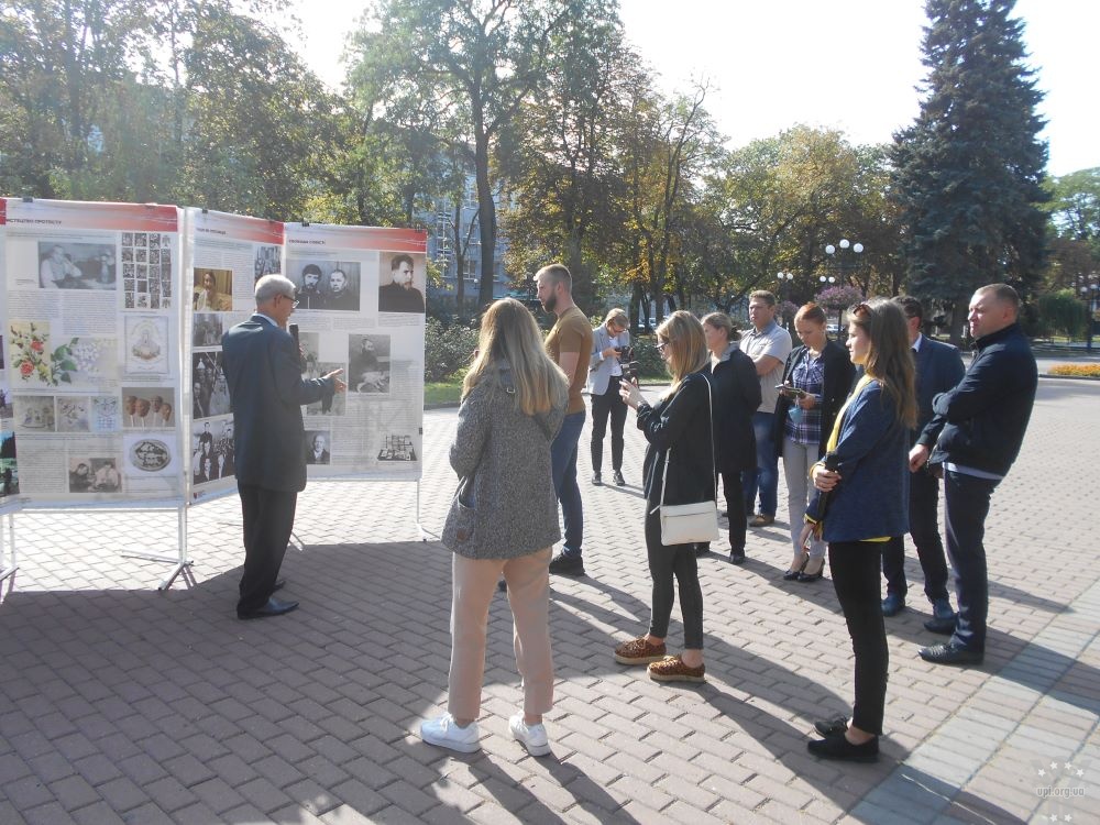 Виставку «Тріумф людини. Мешканці України, які перемогли ГУЛАГ» презентували у Чернігові