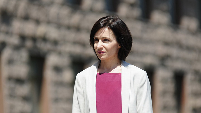 Прозахідна Мая Санду стала президенткою Молдови, проросійський Додон програв вибори