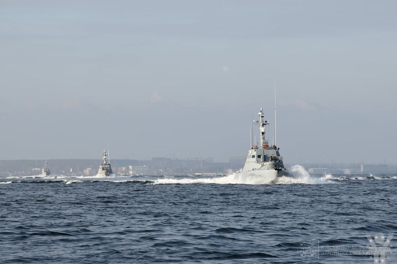 Катери ФСБ Росії влаштували провокацію в Азовському морі